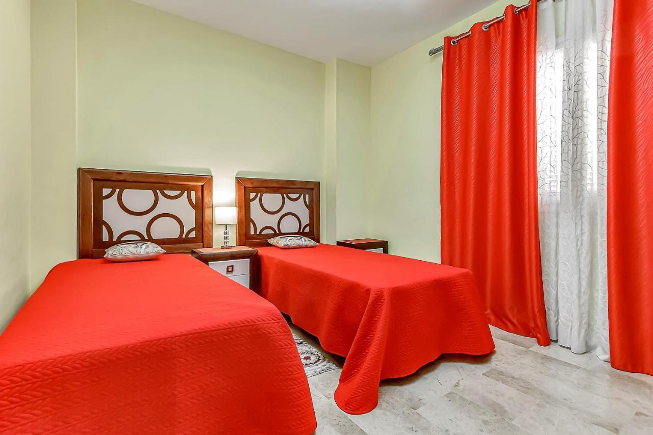 Great Ocean View Arena Apartment Puerto de Santiago  Room photo